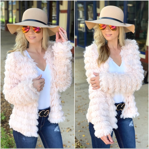 ✨RESTOCKED✨Cream blush open front jacket - Picture 4 of 5